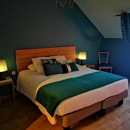 Logis-Hotel-Restaurant La Gentilhommiere Artres Exteriör bild